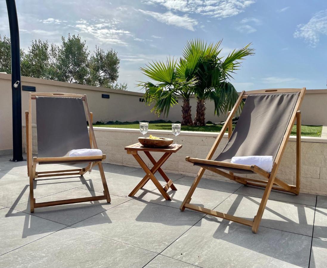 Garden Villa Sveti Filip i Jakov Ngoại thất bức ảnh